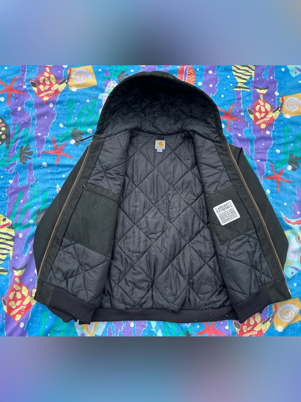 Black XL Carhartt Yukon Extremes coat